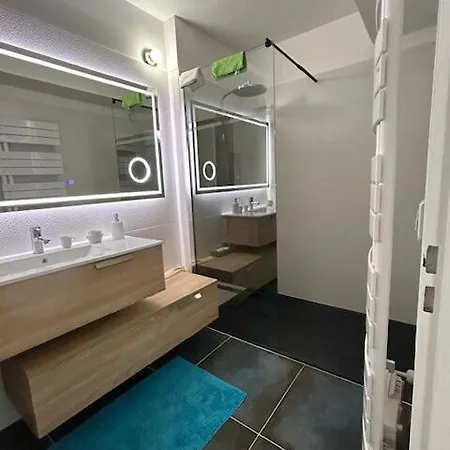 Vue Apartment Saint-Raphael (Var)